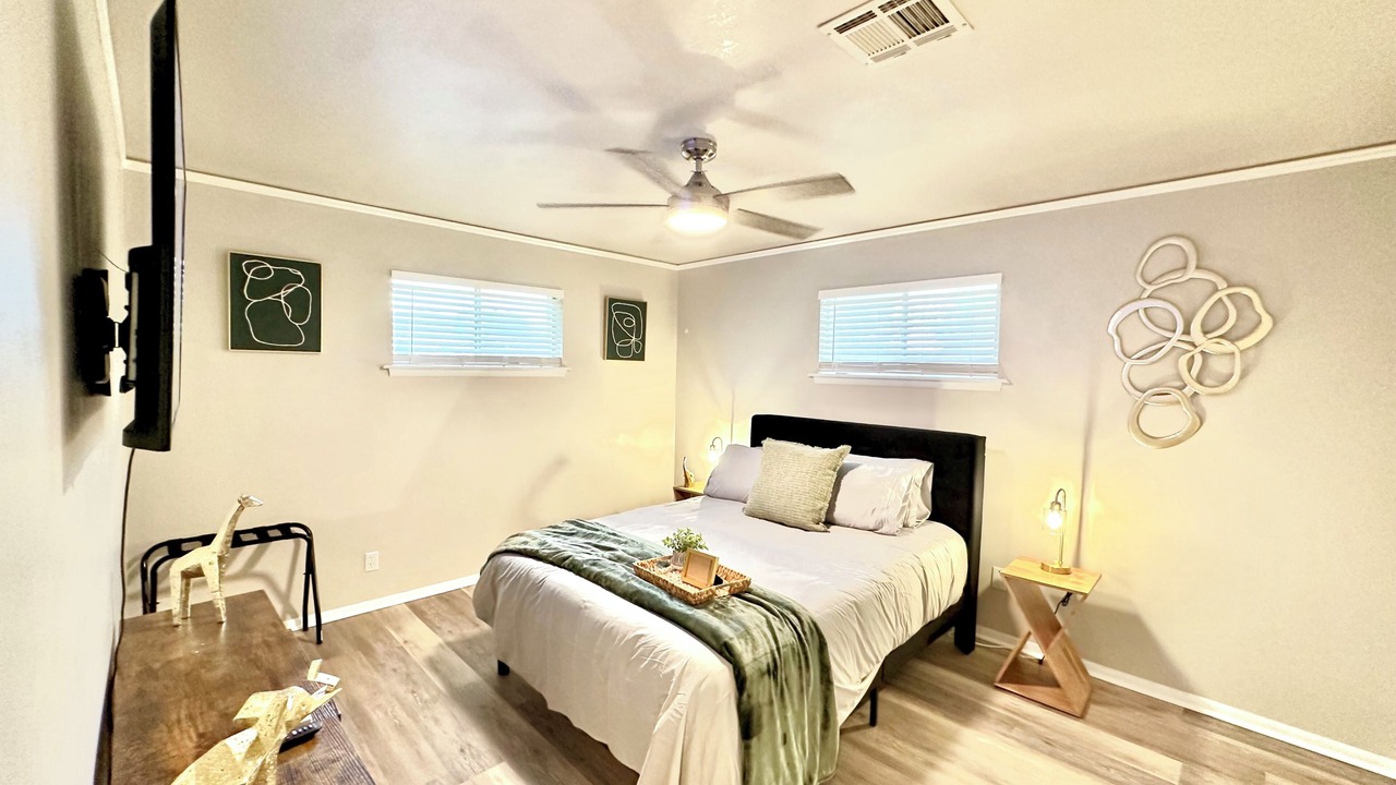 Photo of Bedroom in Tulsa