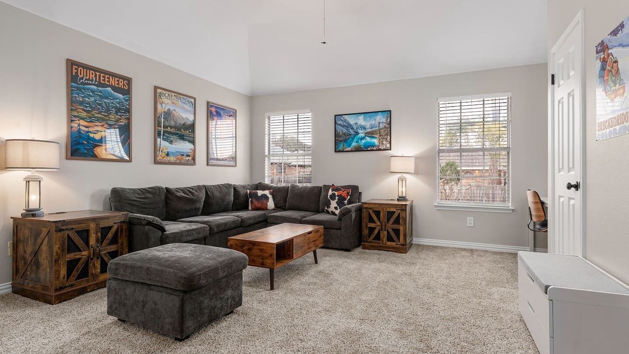 Photo of Livingroom in Keller
