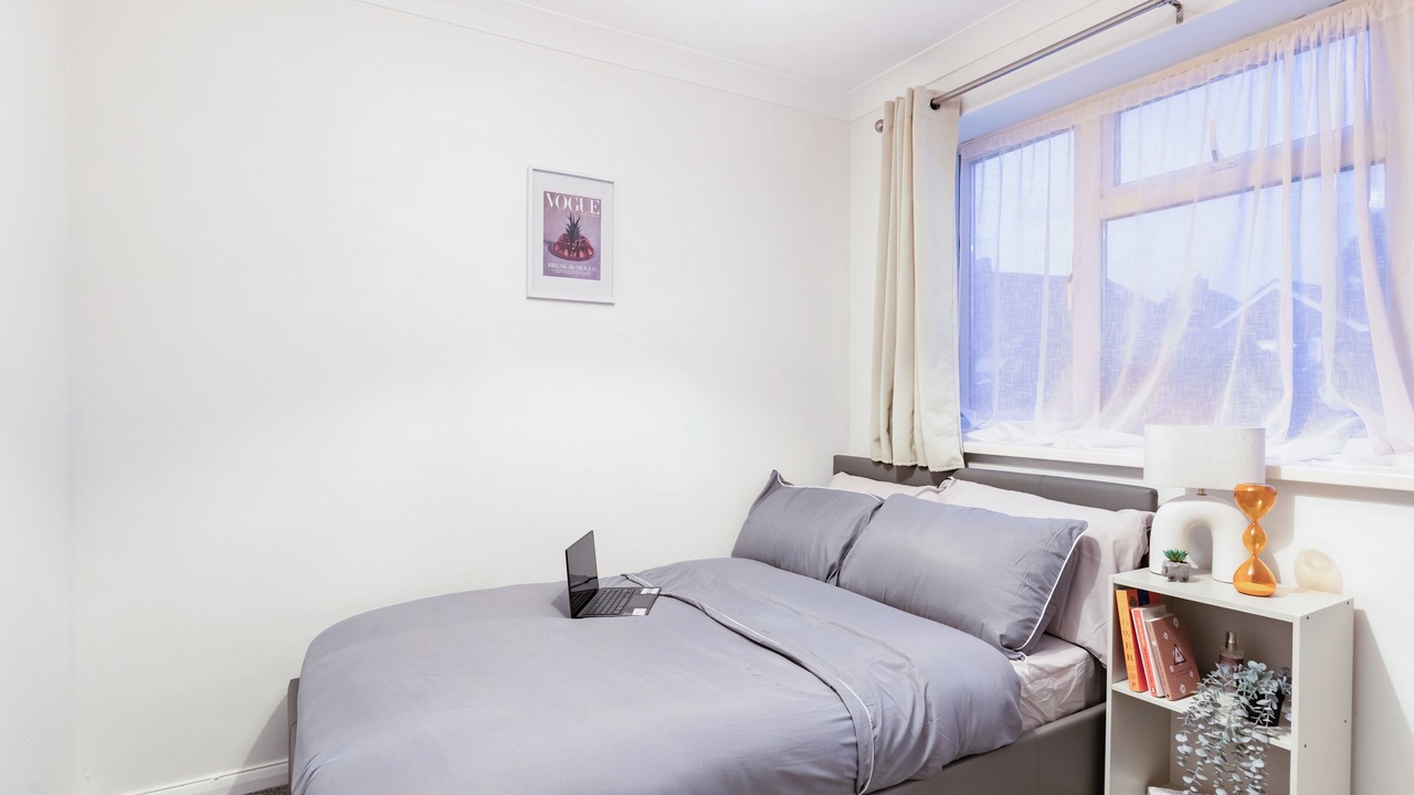 Photo of Bedroom in Ashford