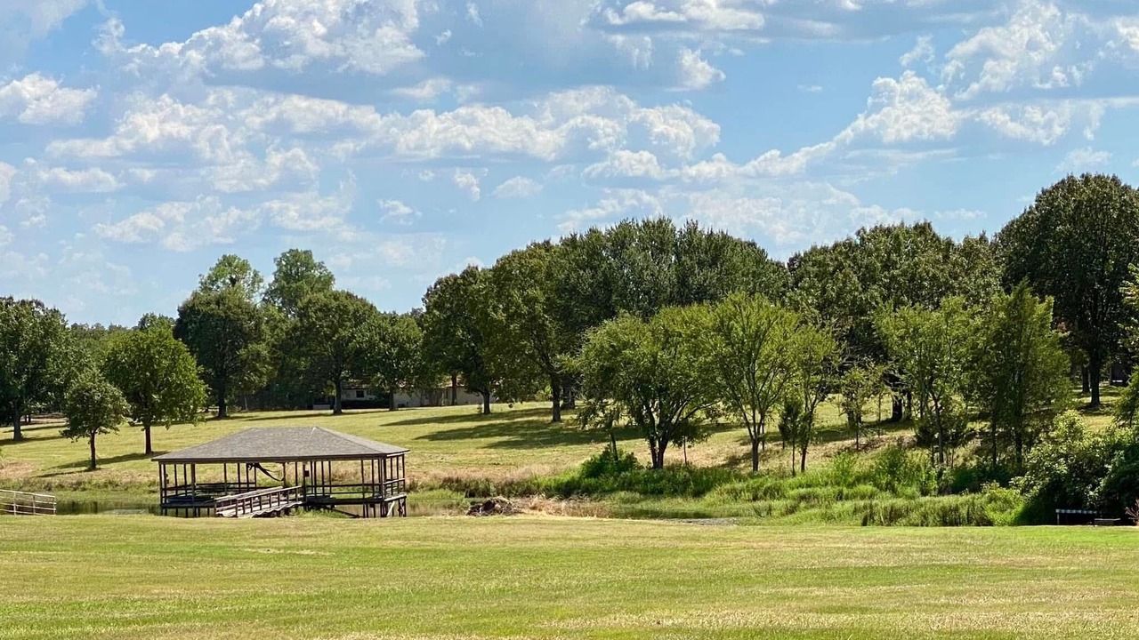 Photo of Outdoor in Yantis