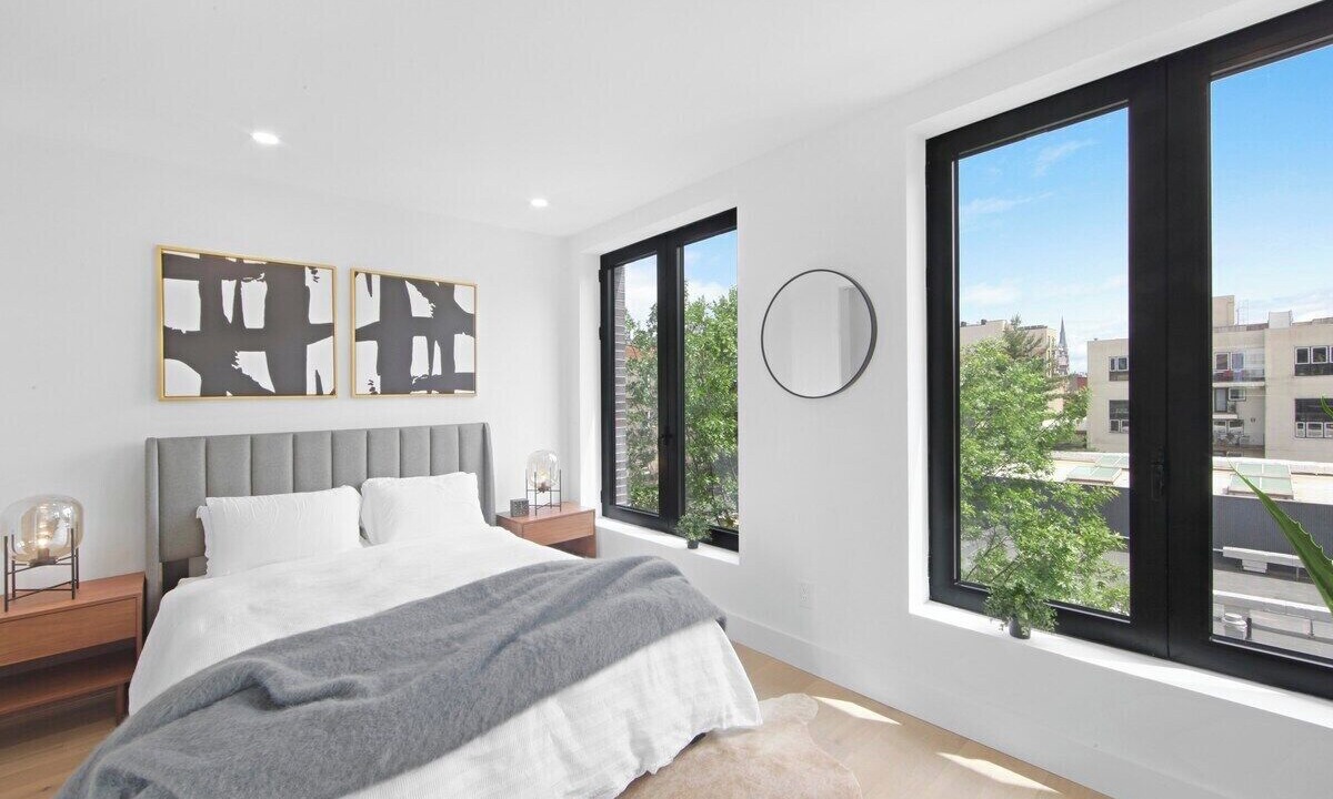 Photo of Bedroom in Greenpoint