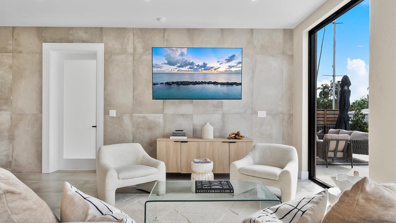 Photo of Livingroom in Citrus Isles