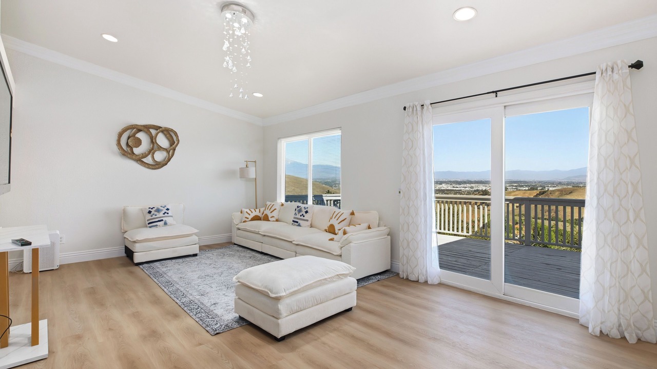 Photo of Livingroom in Chino Hills