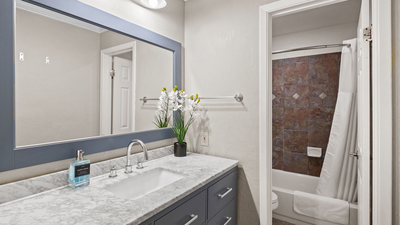 Photo of Bathroom in Stone Canyon