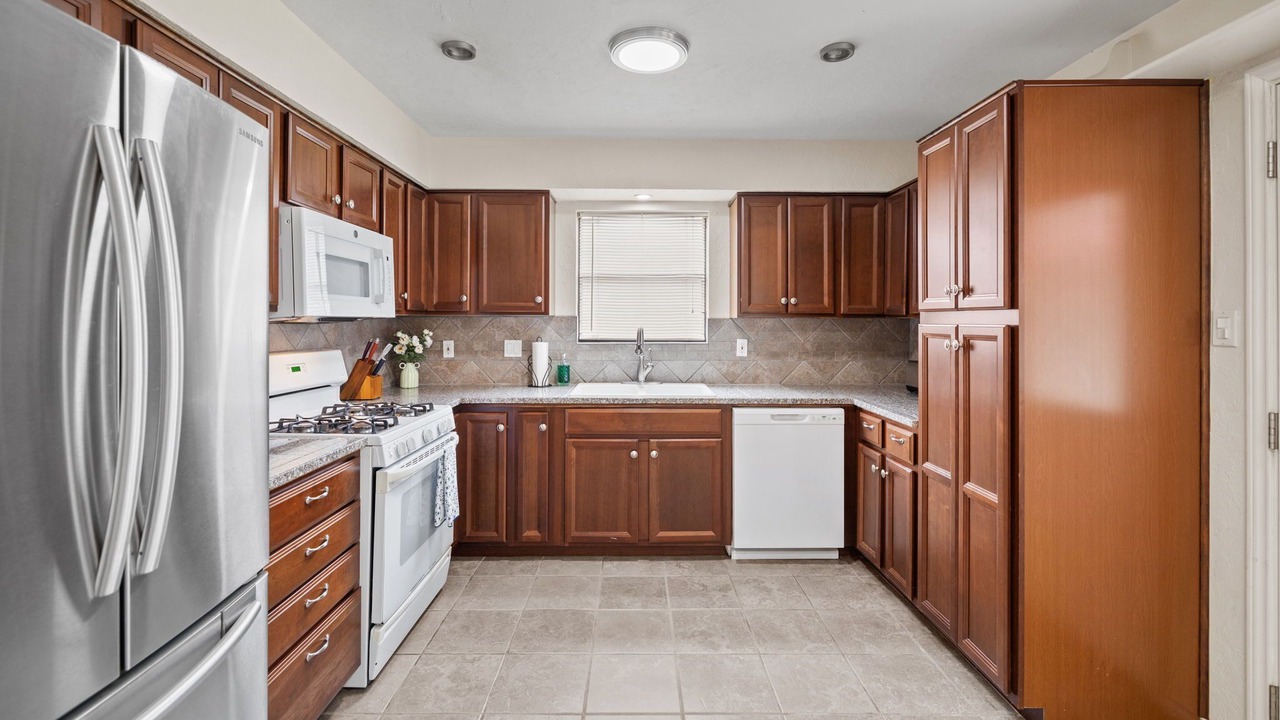 Photo of Kitchen in Stone Canyon
