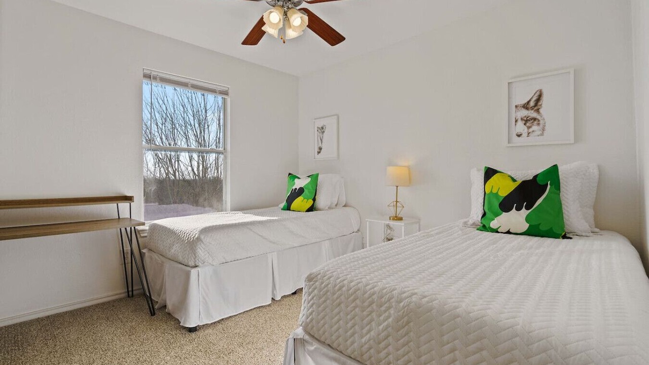 Photo of Bedroom in Manor