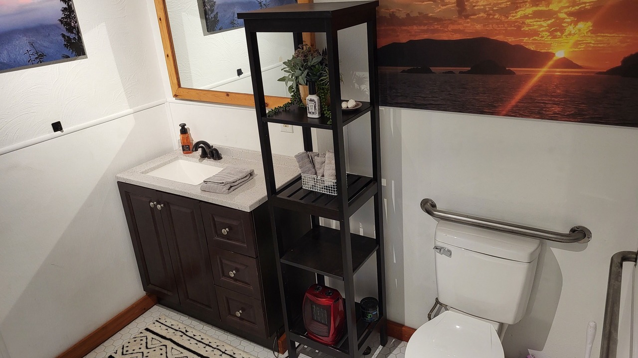 Photo of Bathroom in Maple Falls