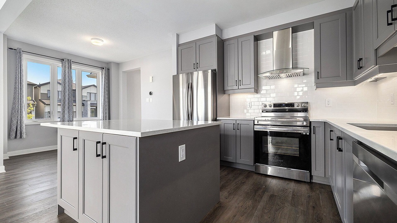 Photo of Kitchen in Munster Hamlet - Richmond