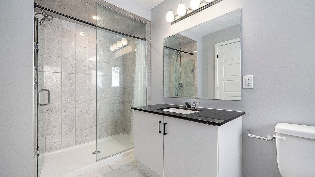 Photo of Bathroom in Munster Hamlet - Richmond