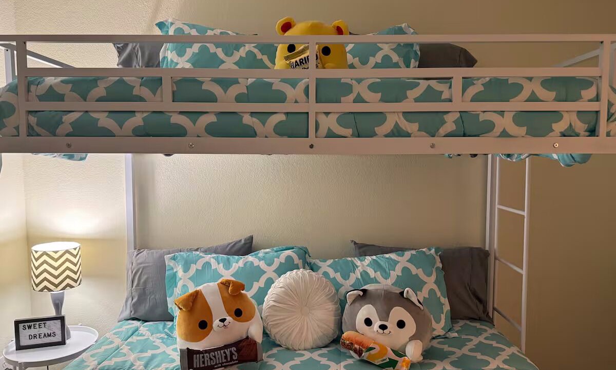 Photo of Bedroom in Garland