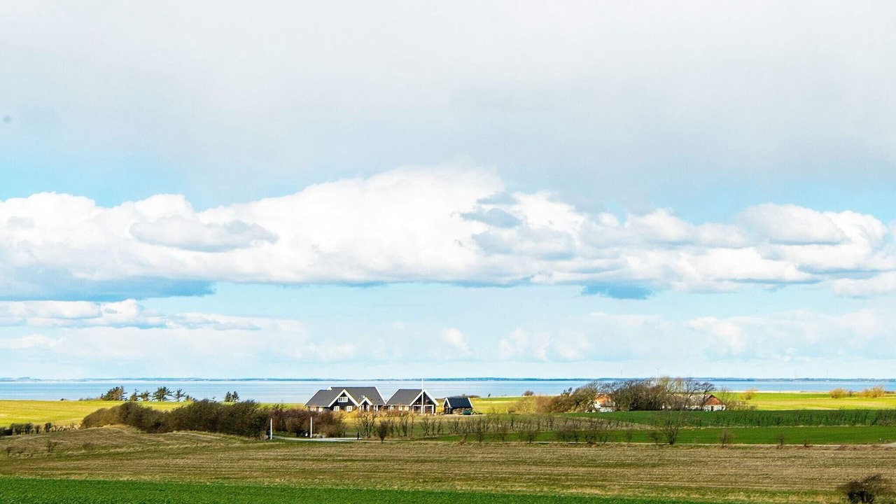 Photo of Others in Ranum