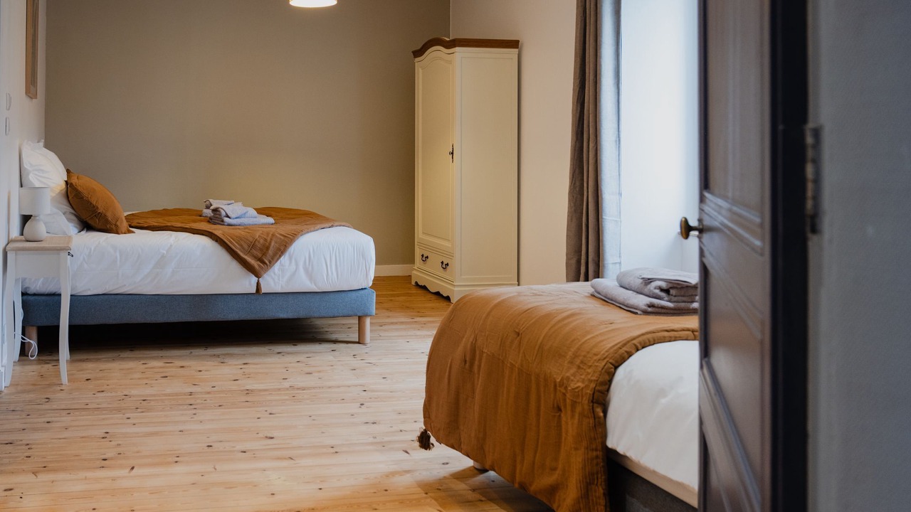 Photo of Bedroom in Saint-Jean-de-Beugne