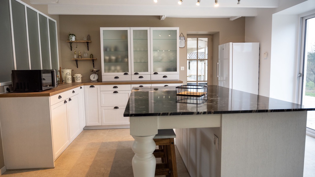 Photo of Kitchen in Saint-Jean-de-Beugne