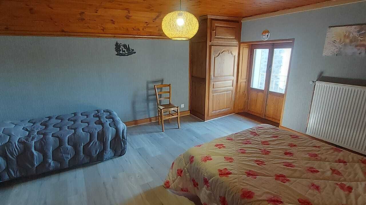 Photo of Bedroom in Allanche