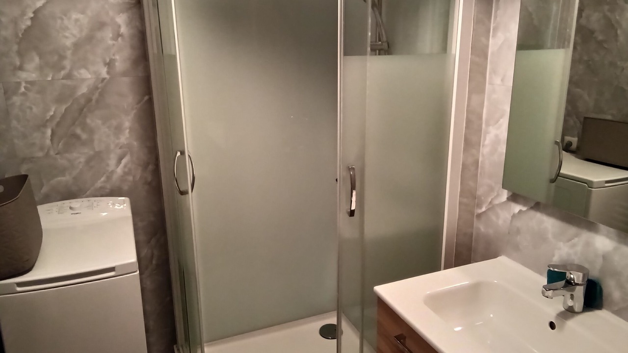 Photo of Bathroom in Allanche