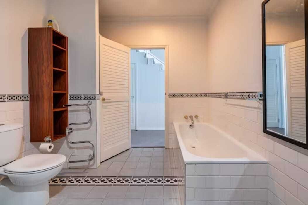 Photo of Bathroom in Auckland Central Business District