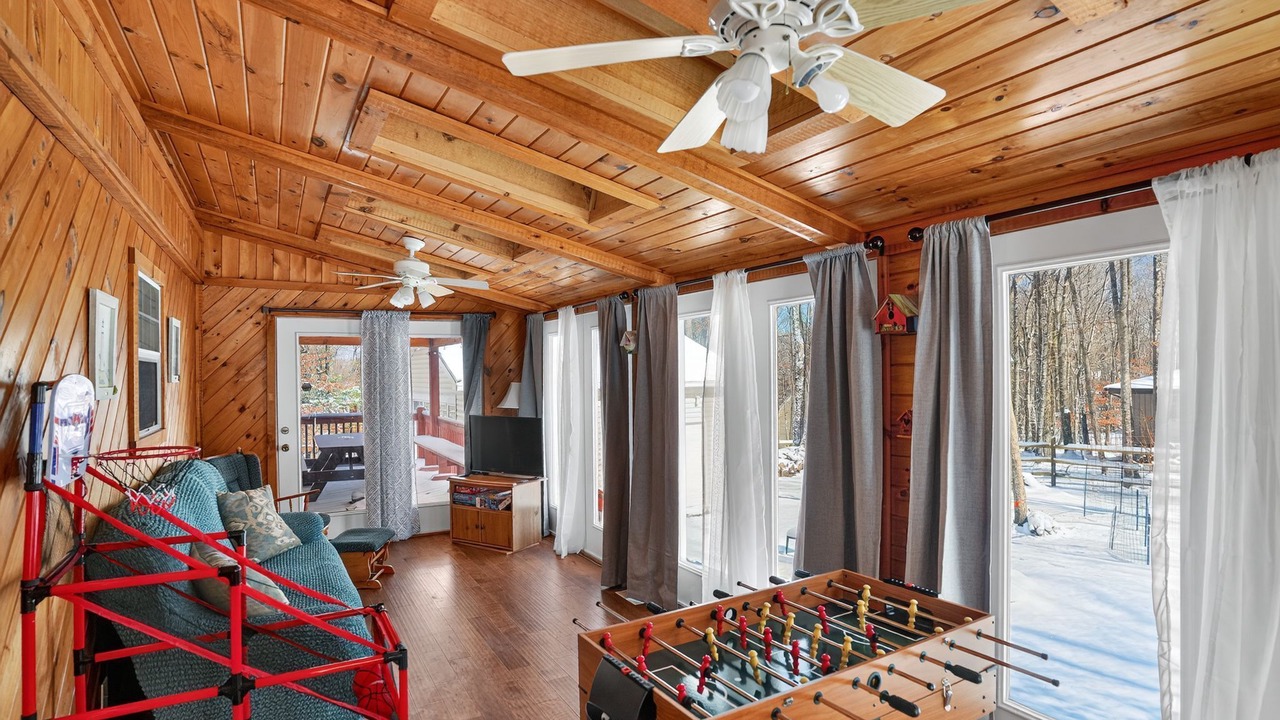 Photo of Bedroom in Charter Hills
