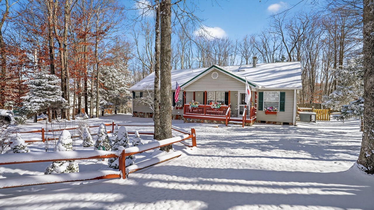Photo of Outdoor in Charter Hills