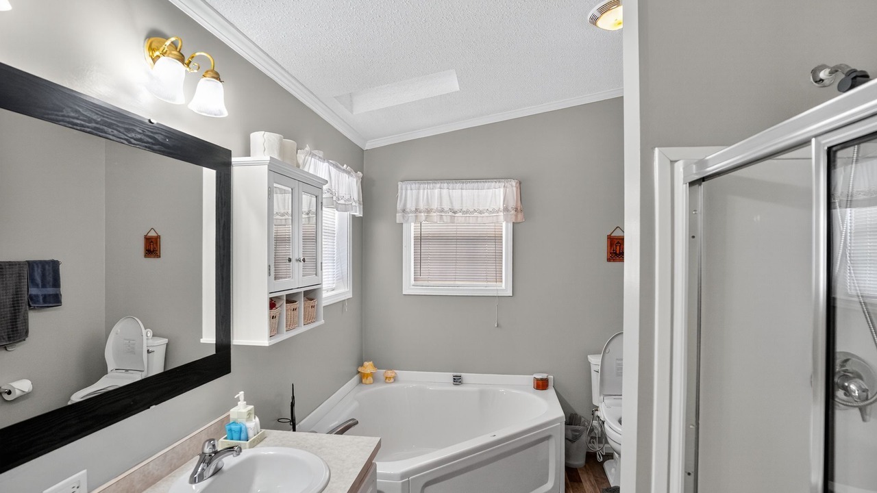 Photo of Bathroom in Charter Hills