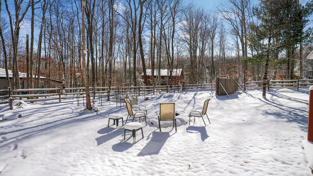 Photo of Outdoor in Charter Hills