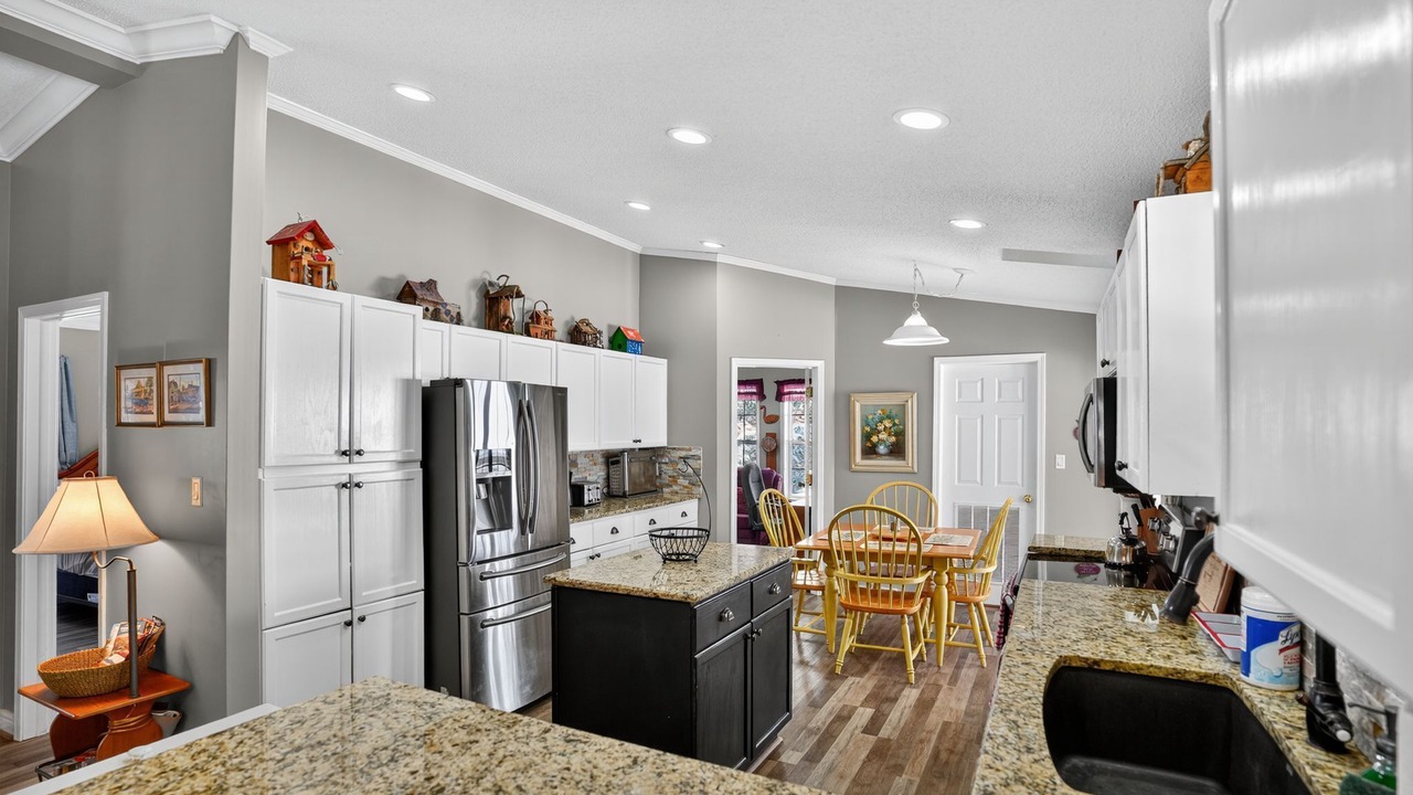 Photo of Kitchen in Charter Hills