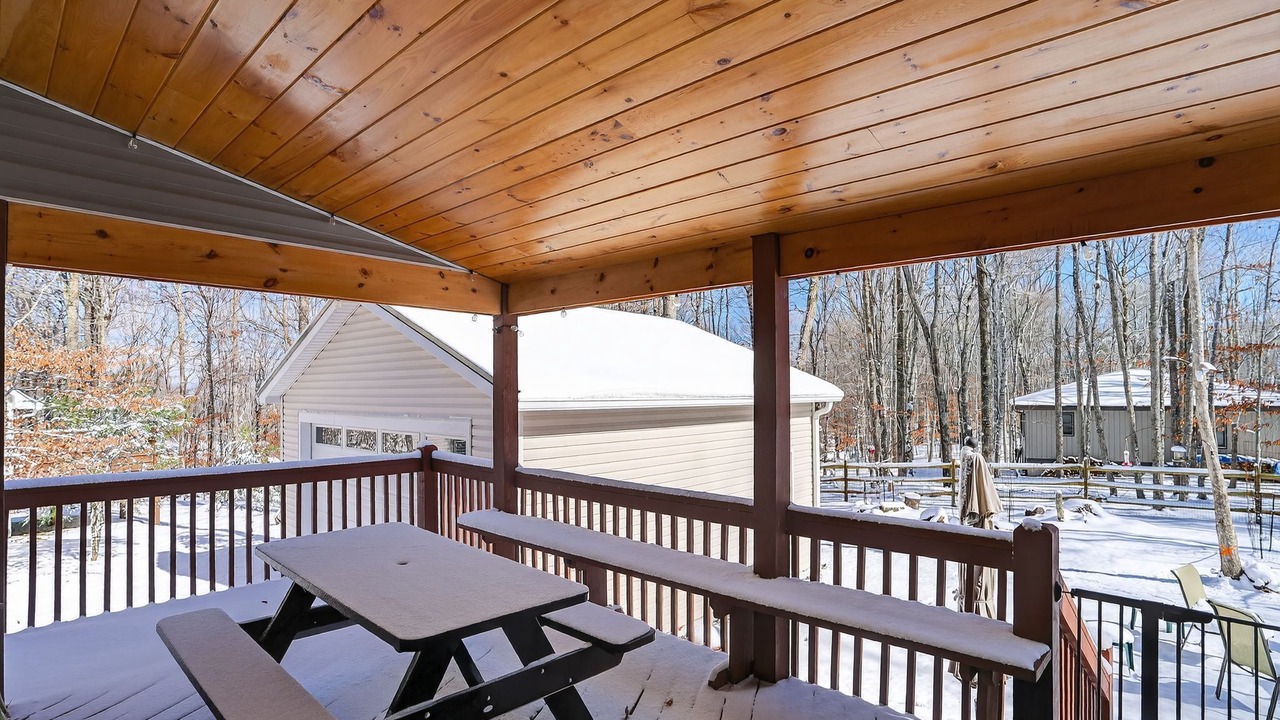 Photo of Outdoor in Charter Hills