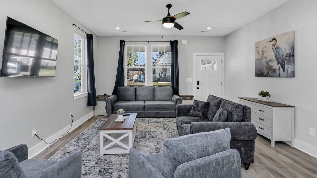 Photo of Livingroom in Earlewood