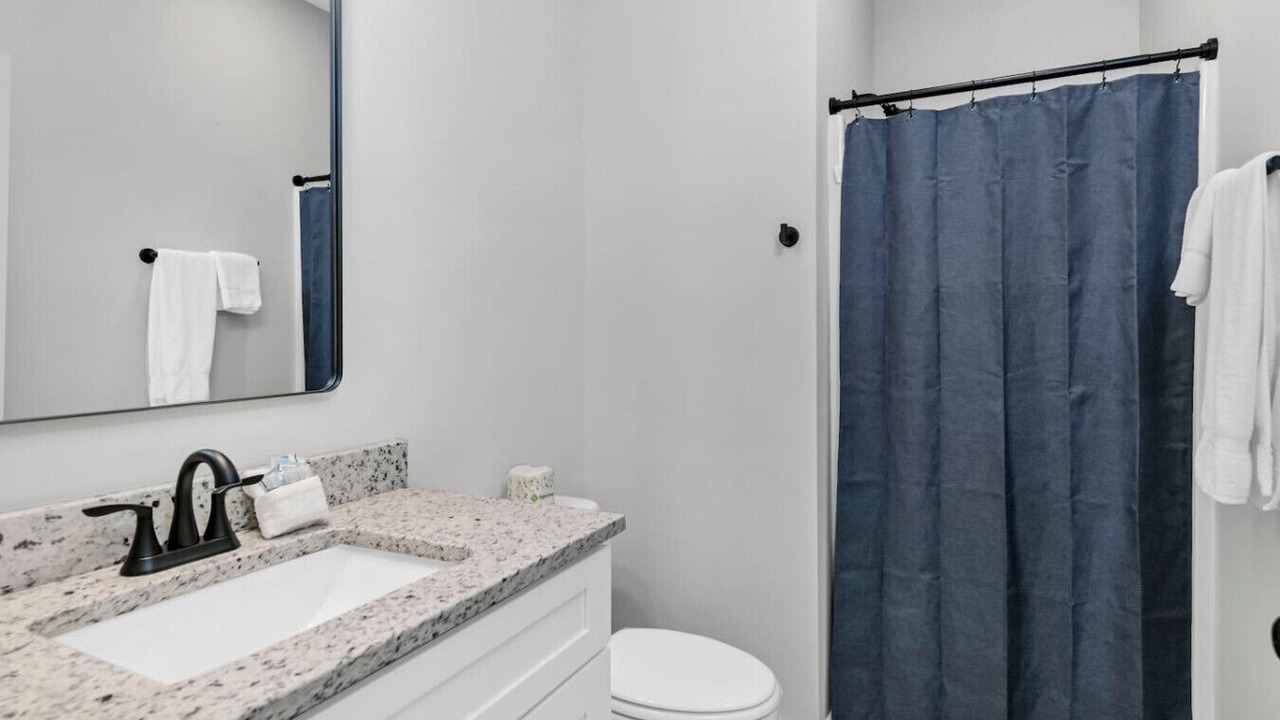 Photo of Bathroom in Earlewood