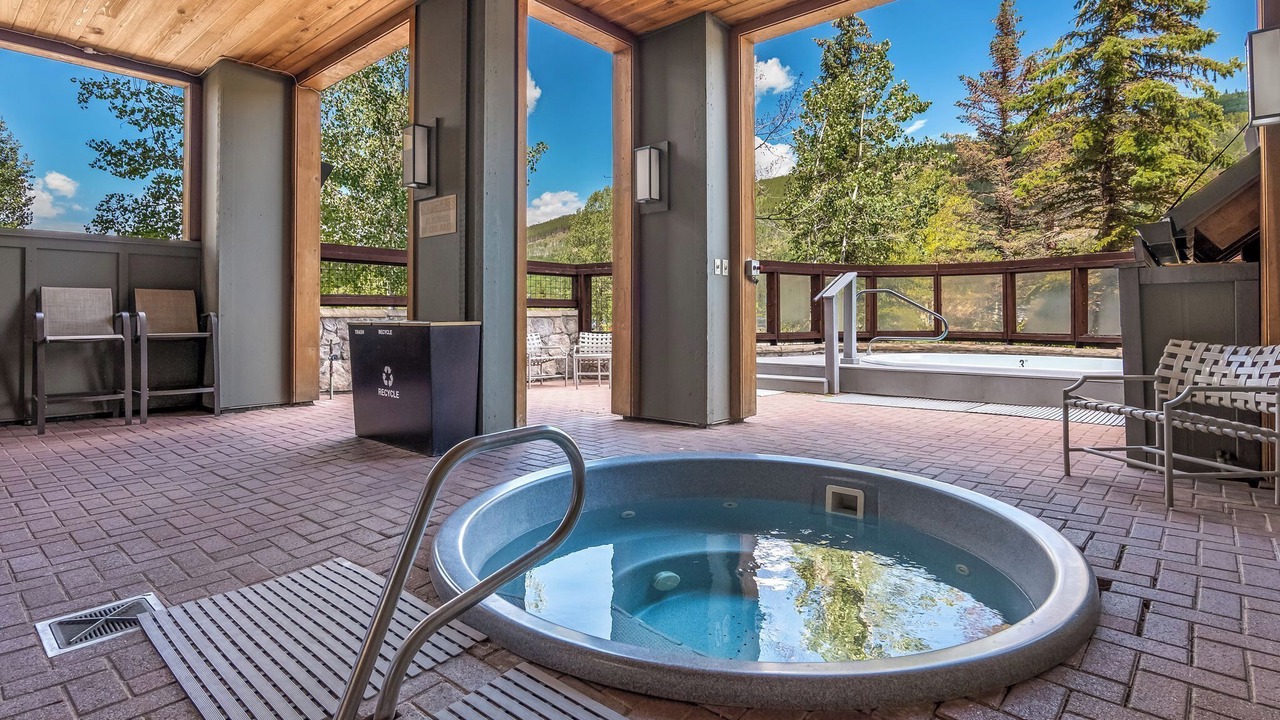 Photo of Outdoor in River Run