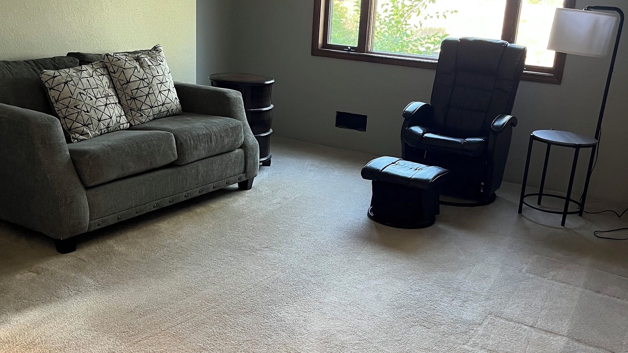 Photo of Livingroom in Mattoon