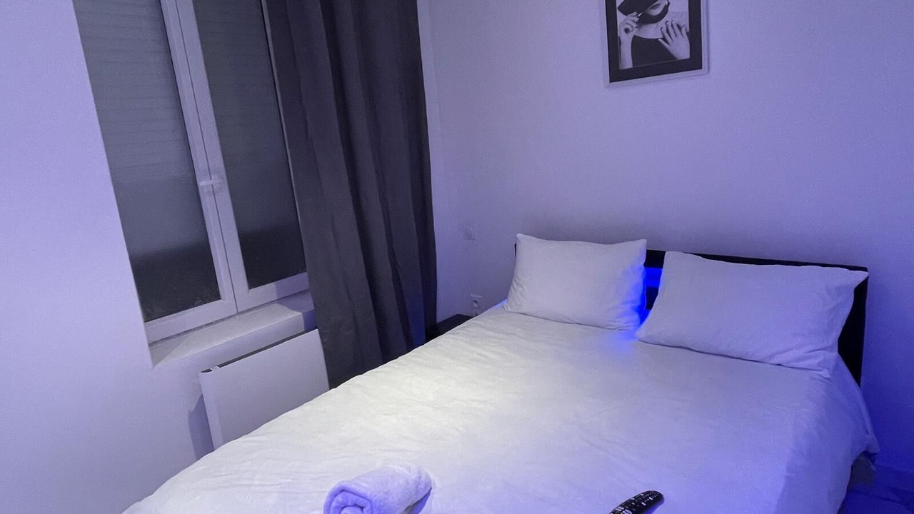 Photo of Bedroom in Calais