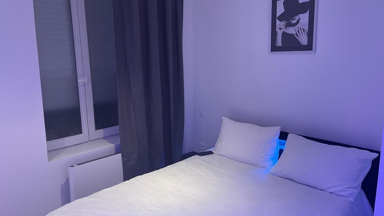 Photo of Bedroom in Calais