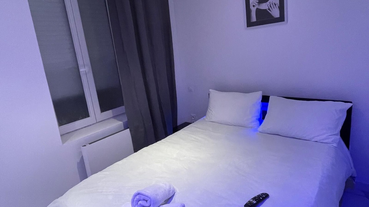 Photo of Bedroom in Calais