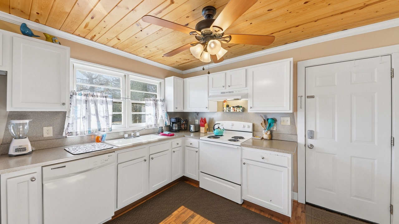 Photo of Kitchen in Helen