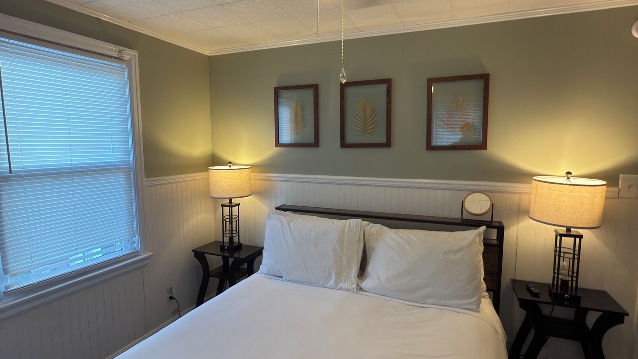 Photo of Bedroom in North Tonawanda
