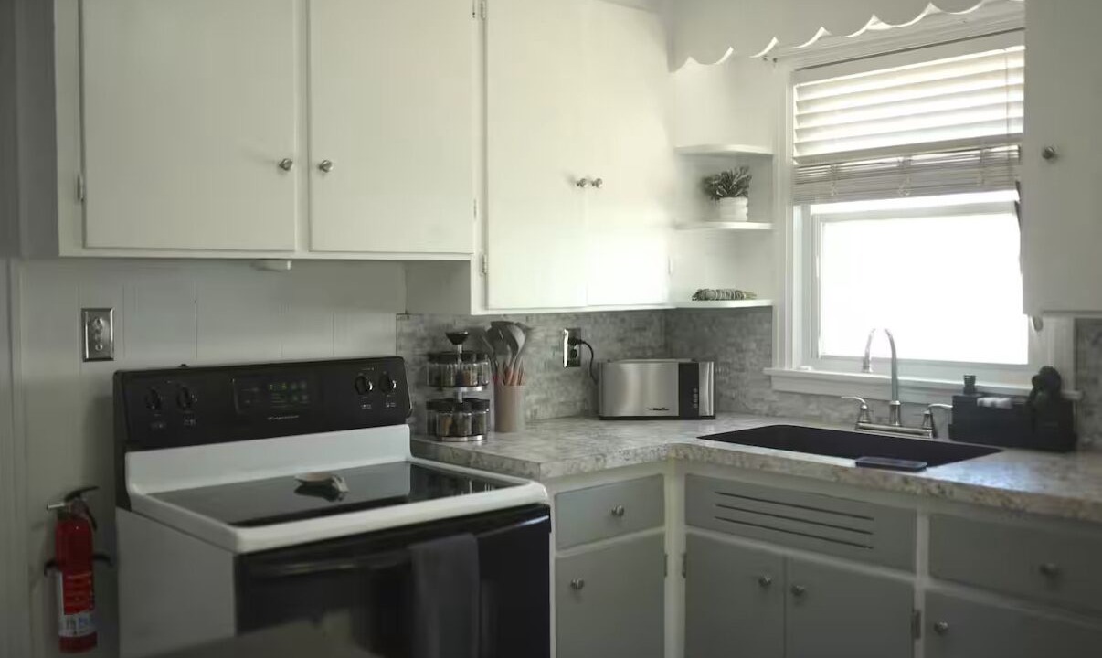 Photo of Kitchen in North Tonawanda