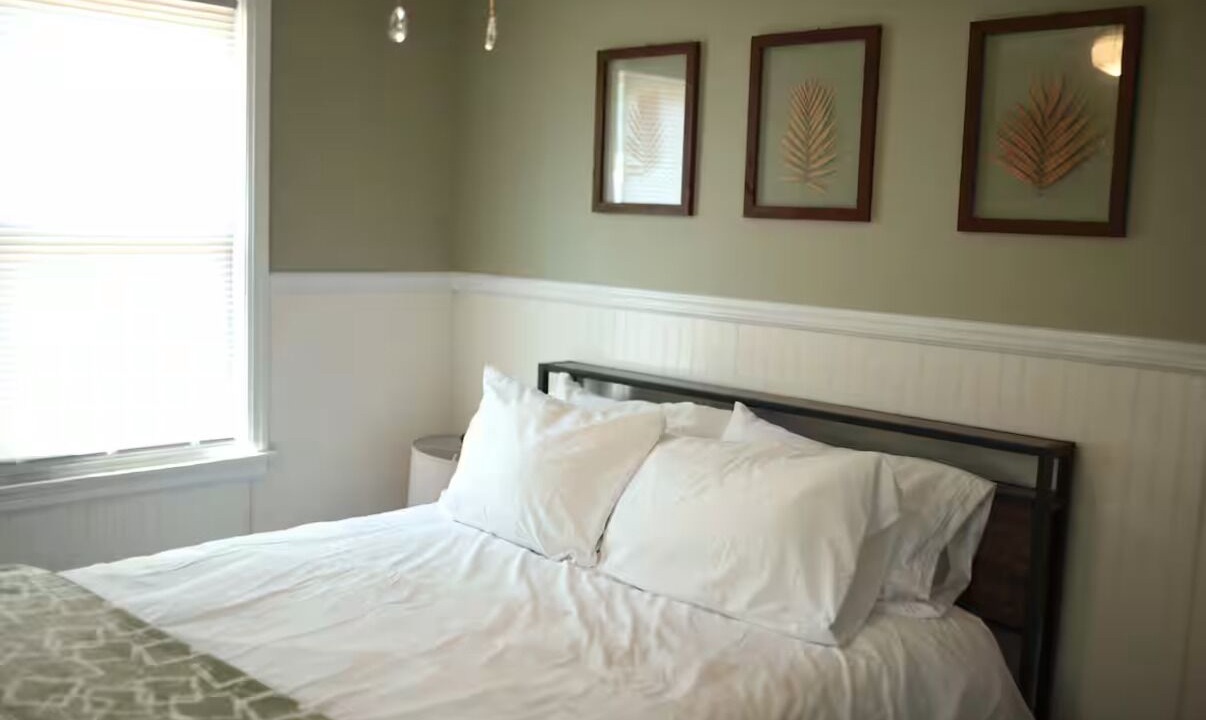 Photo of Bedroom in North Tonawanda