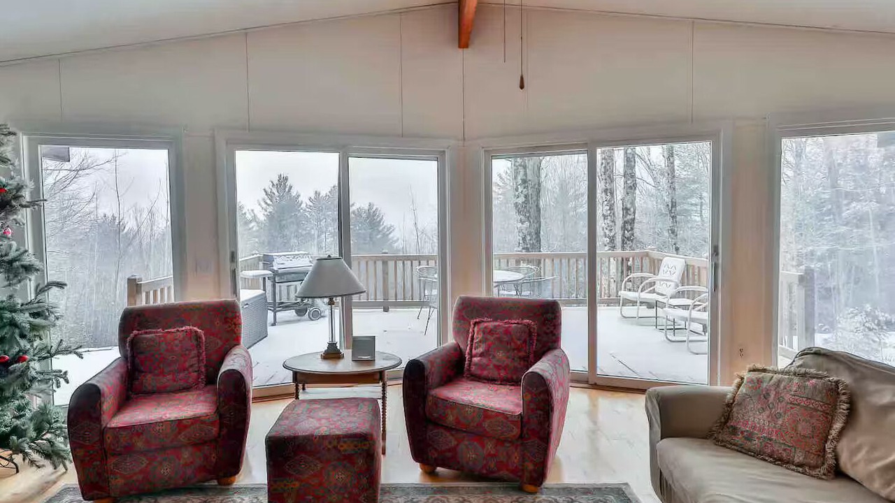 Photo of Livingroom in Windsor