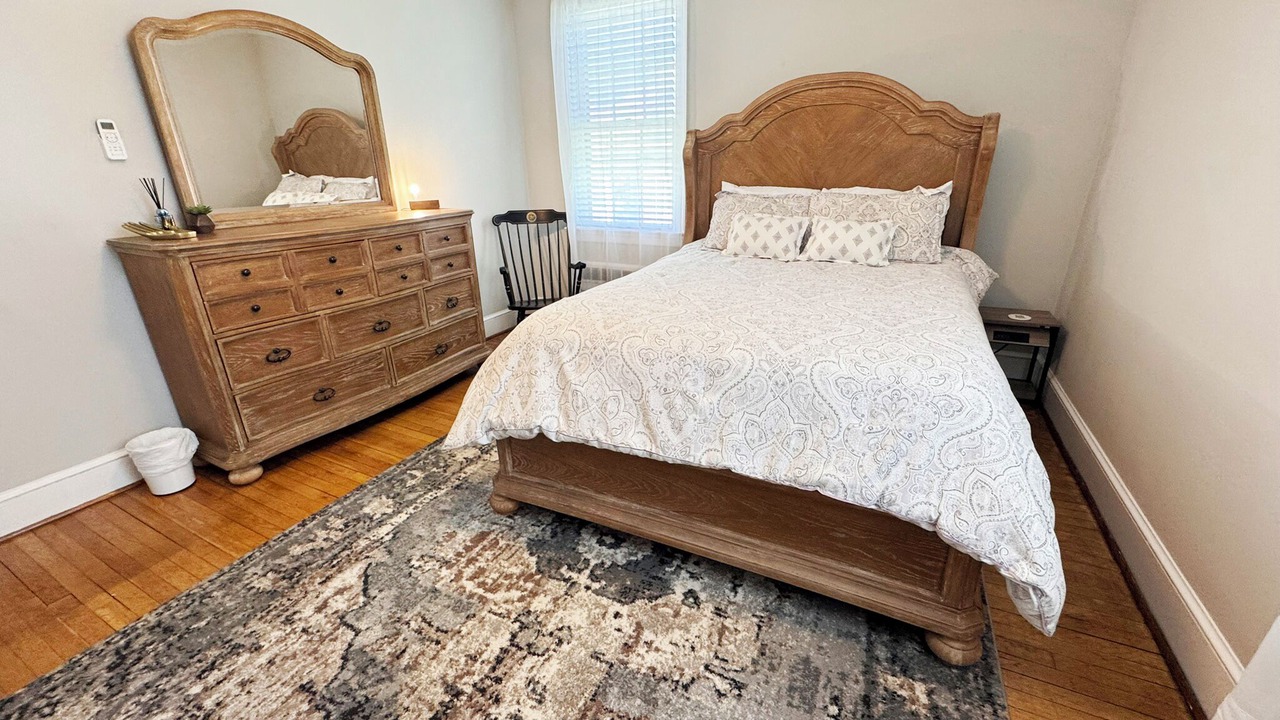Photo of Bedroom in Danville