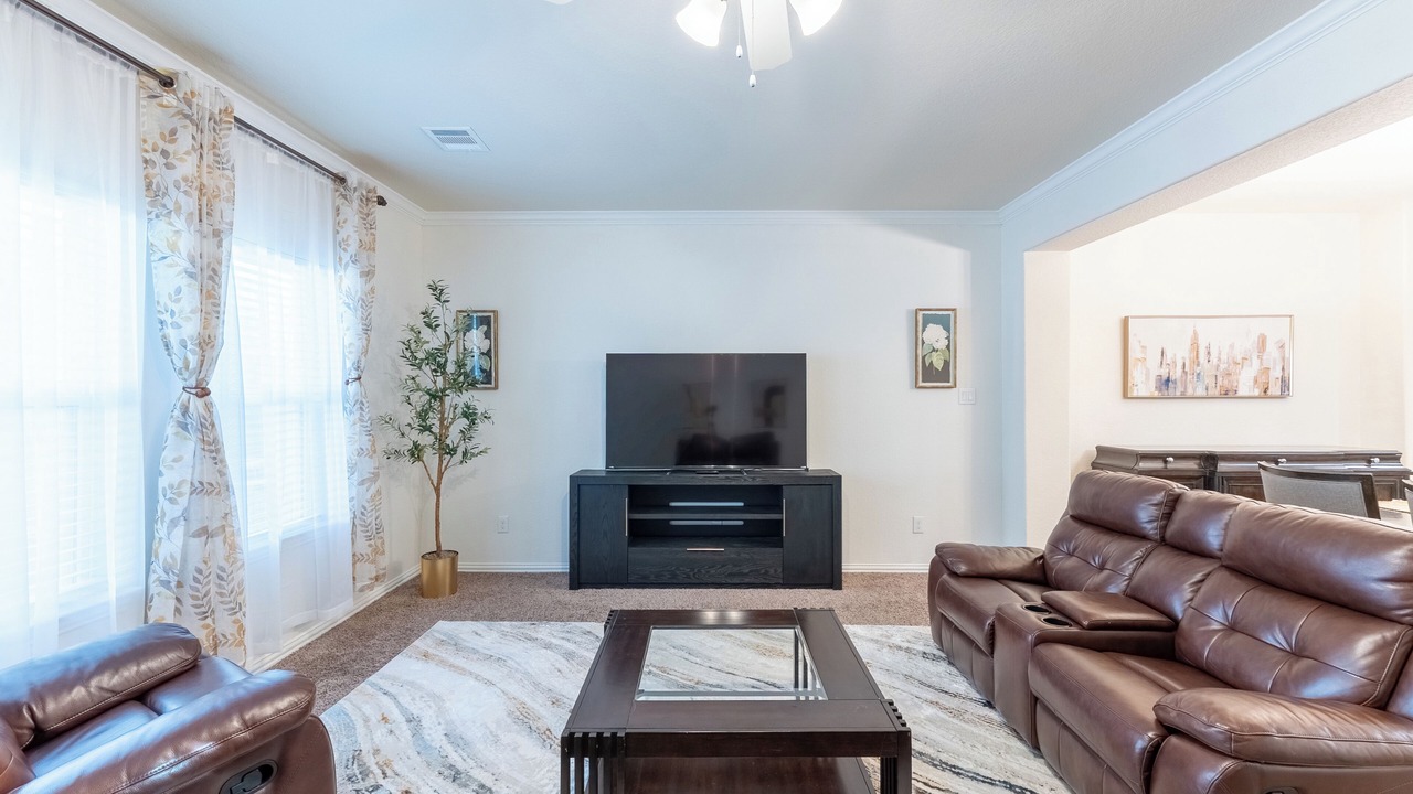 Photo of Livingroom in Houston