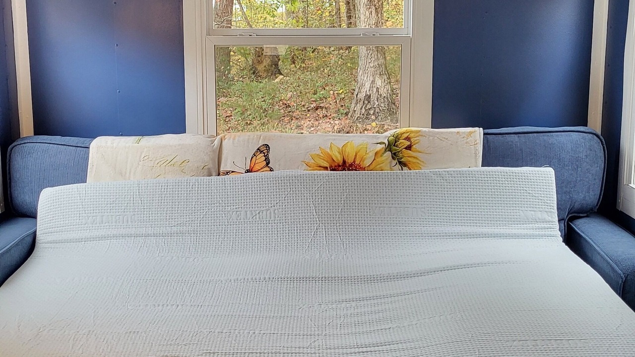 Photo of Bedroom in Rogersville
