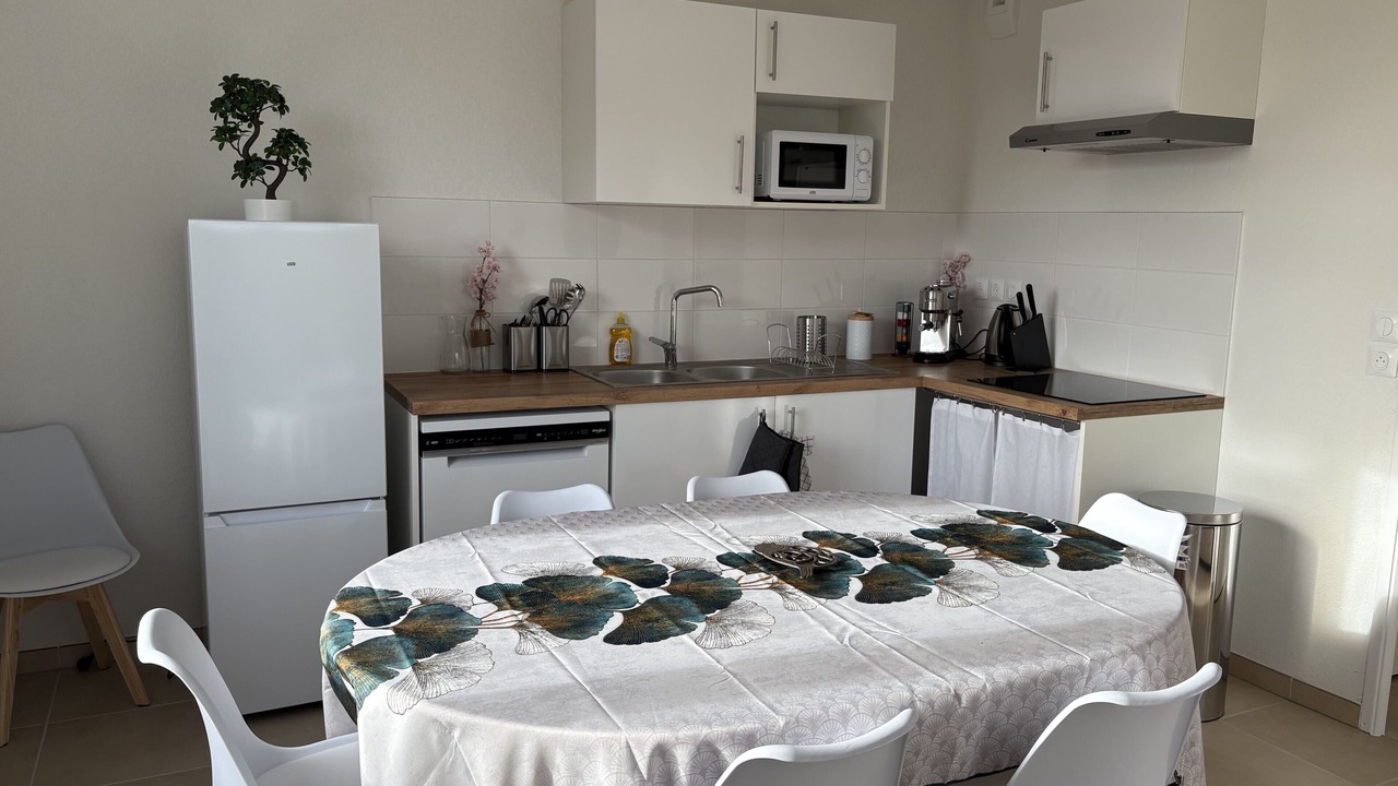 Photo of Kitchen in Montaudran - Lespinet