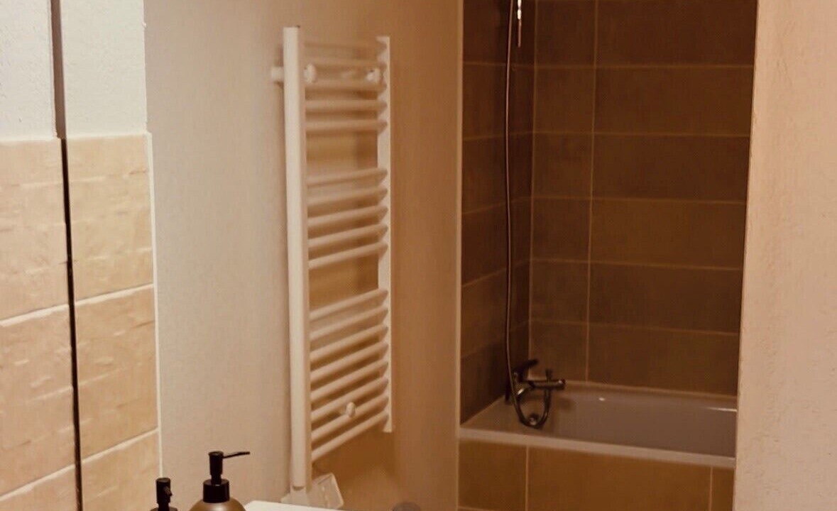 Photo of Bathroom in Montaudran - Lespinet