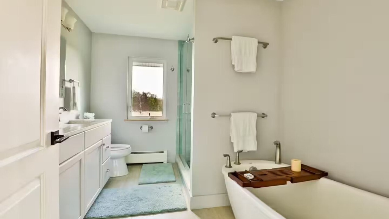 Photo of Bathroom in Brownsville