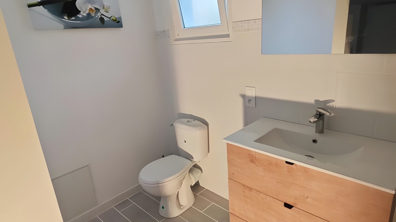 Photo of Bathroom in L'Ile-Bouchard
