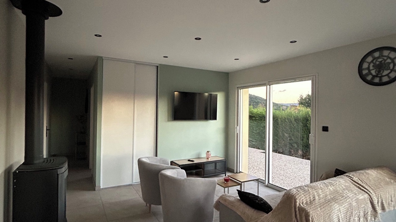 Photo of Livingroom in Issarles