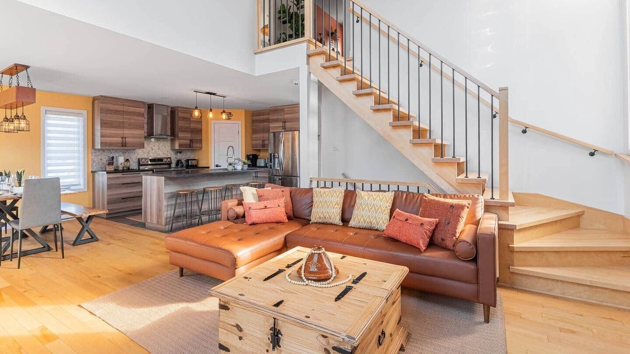 Photo of Livingroom in Lac-Swell
