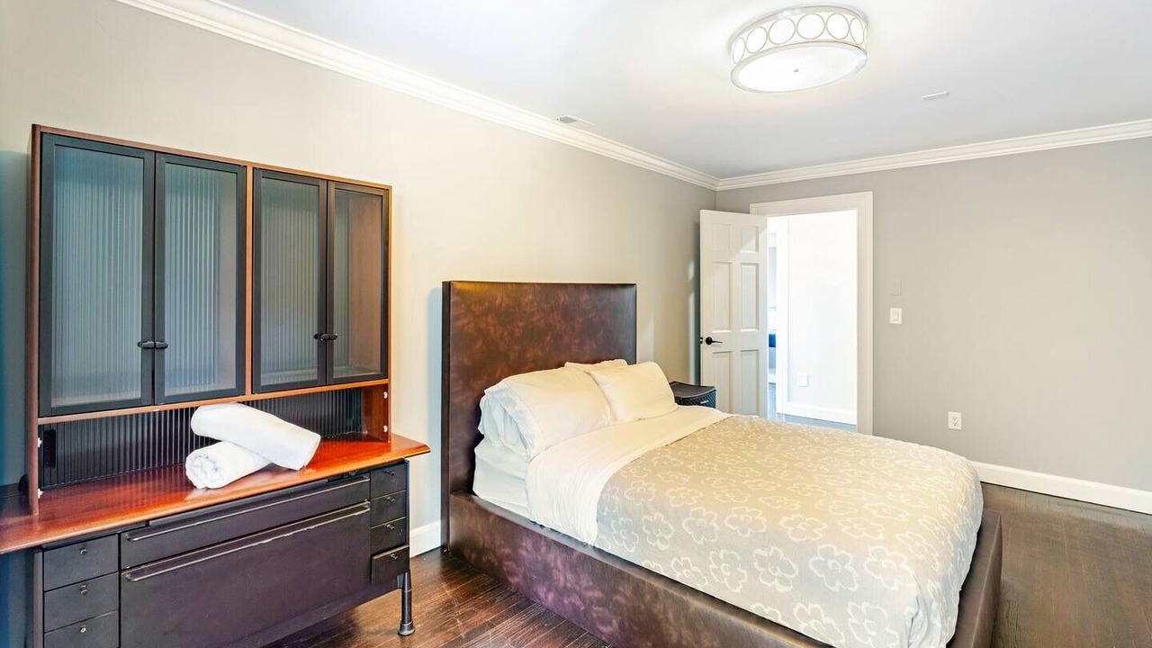 Photo of Bedroom in Norwalk