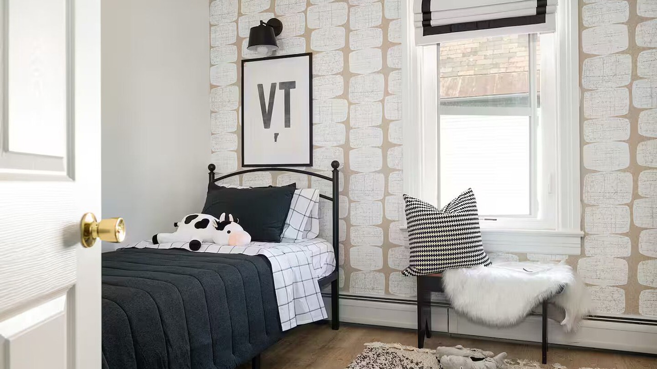 Photo of Bedroom in Winooski Falls Mill District