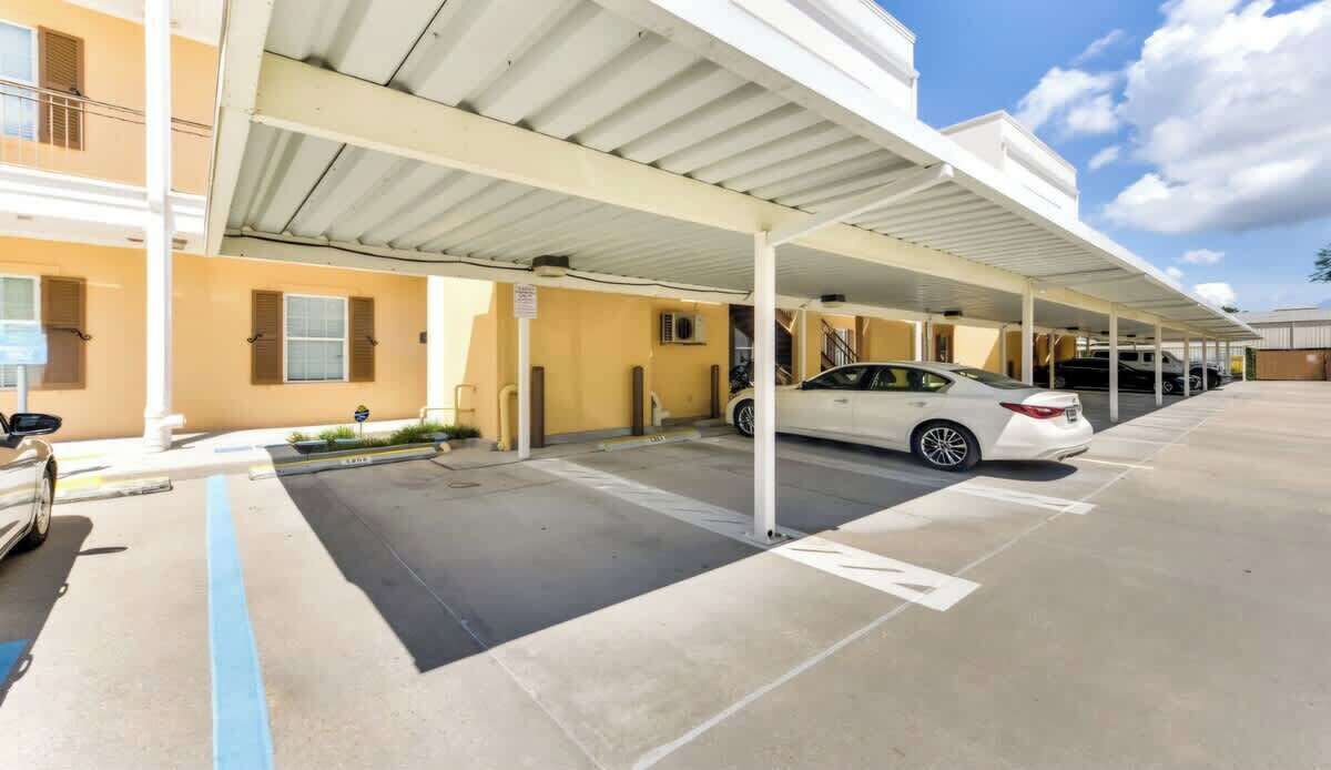 Photo of Outdoor in Highlands - Perkins